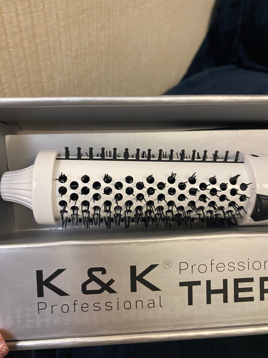 White thermal styling brush