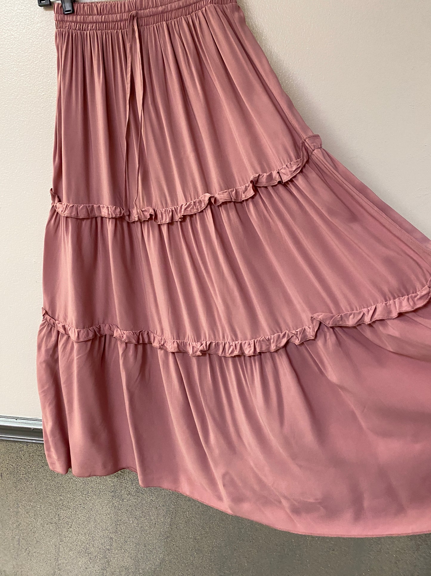 Zenana Tiered pink maxi skirt