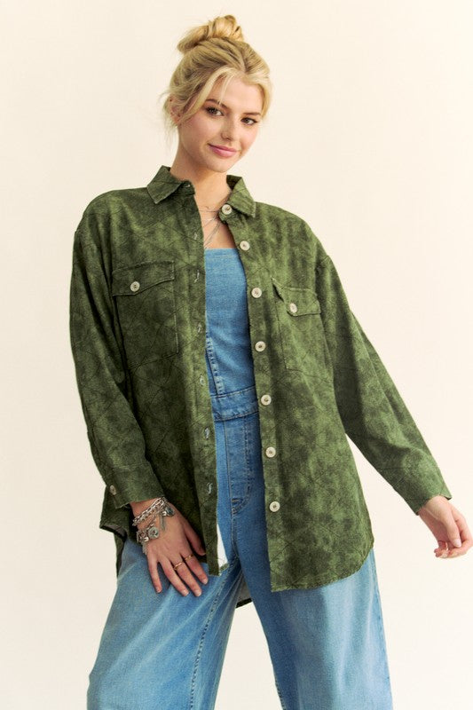 Davi & Dani Curved Hem Diamond Quilted Button Up Denim Shacket