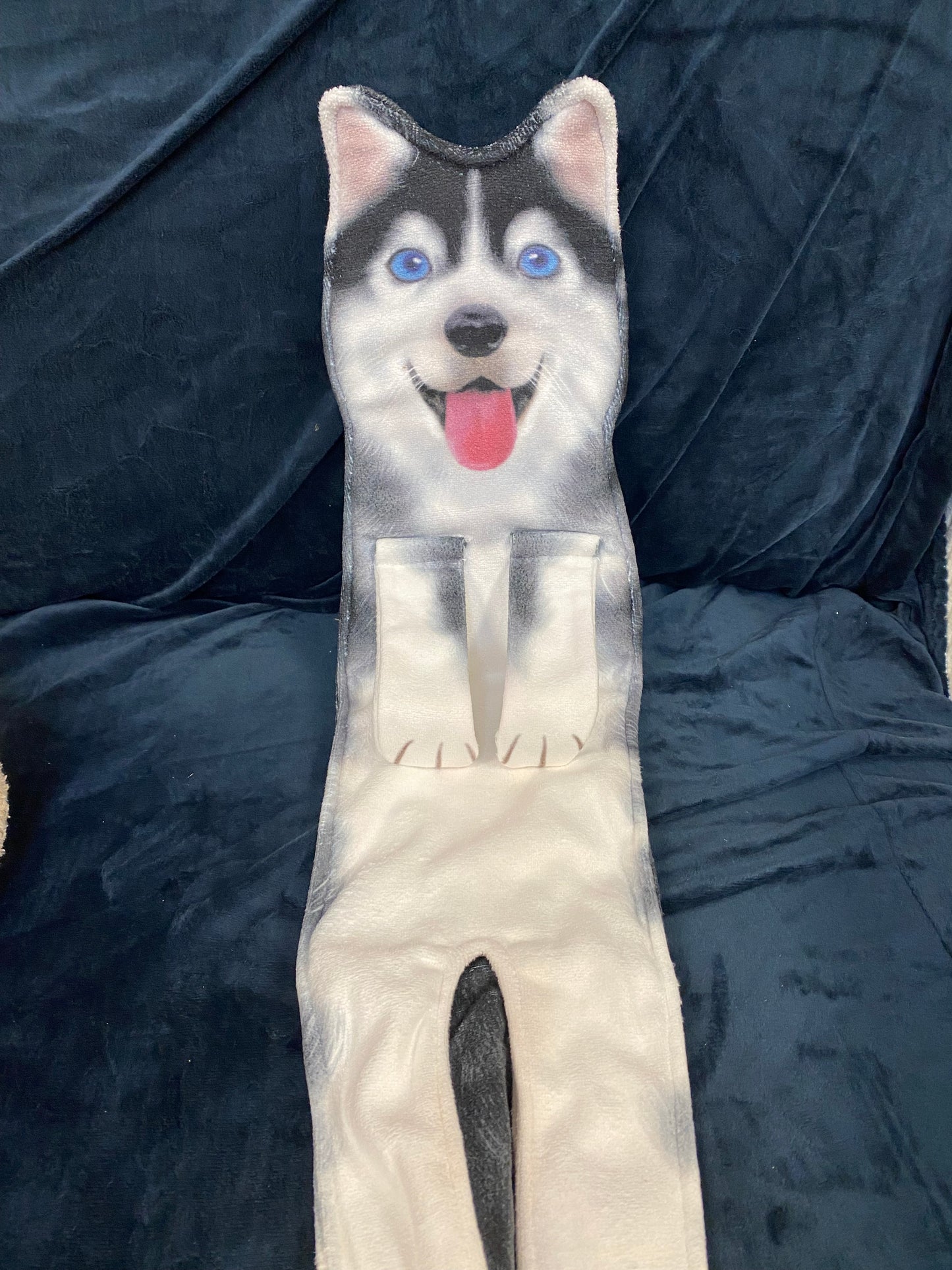 Husky hand towel
