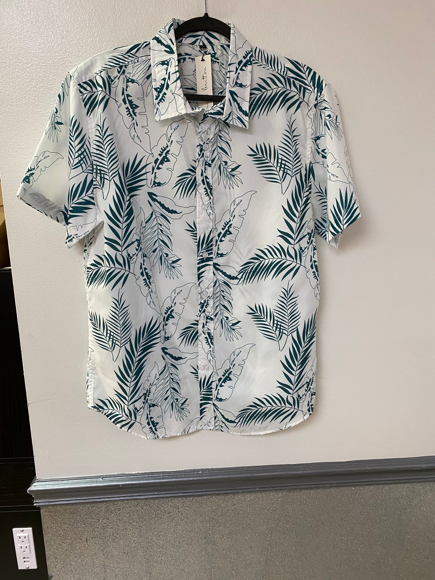 Tropical short sleeve button down shirt