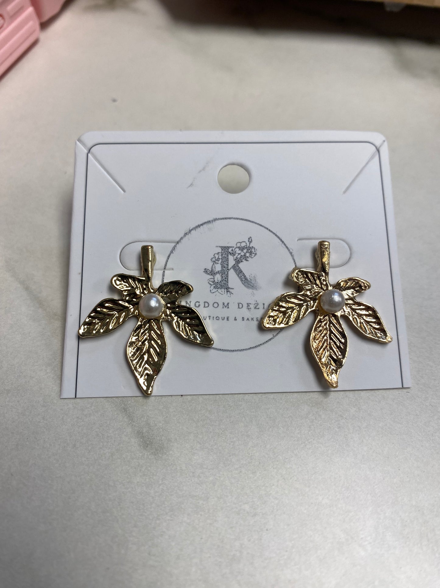 Golden leaf earrings