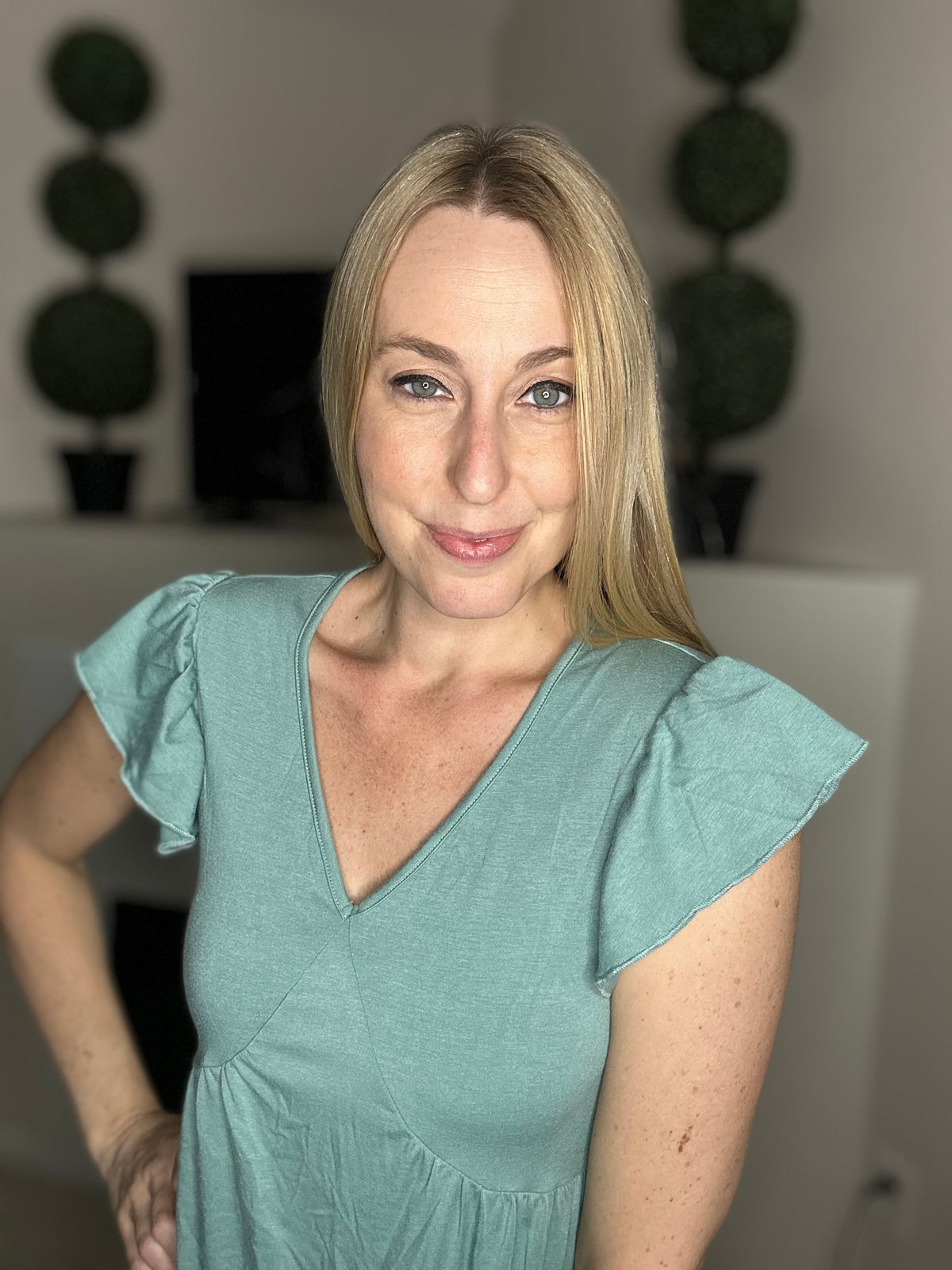 Shirt sleeve dress in sage green