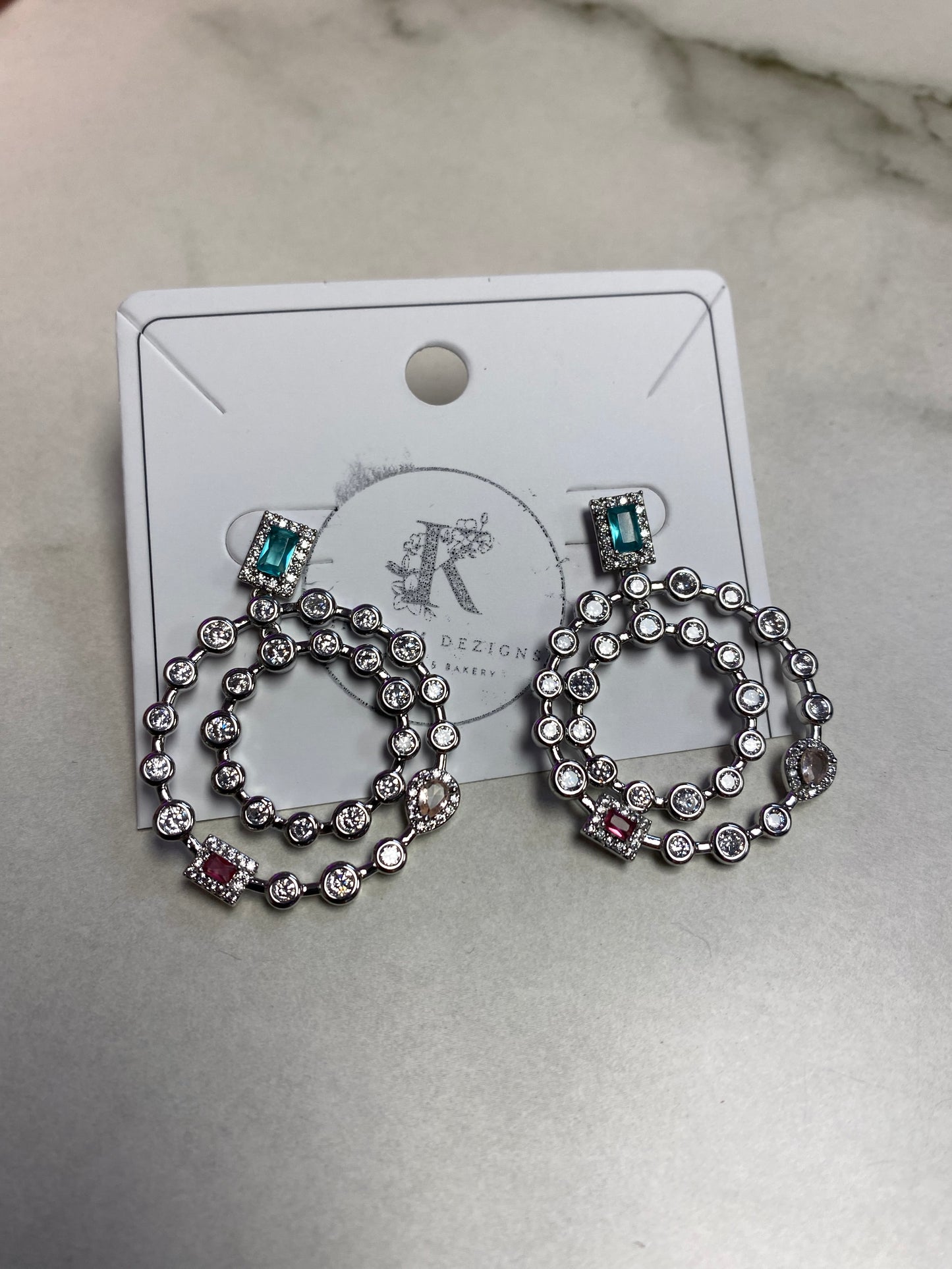 Sparkly hoop earrings with gems