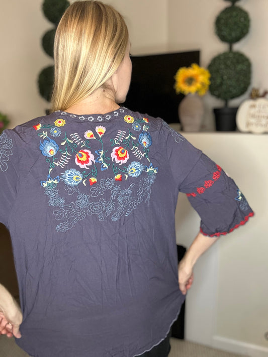 Charcoal peasant embroidered tunic