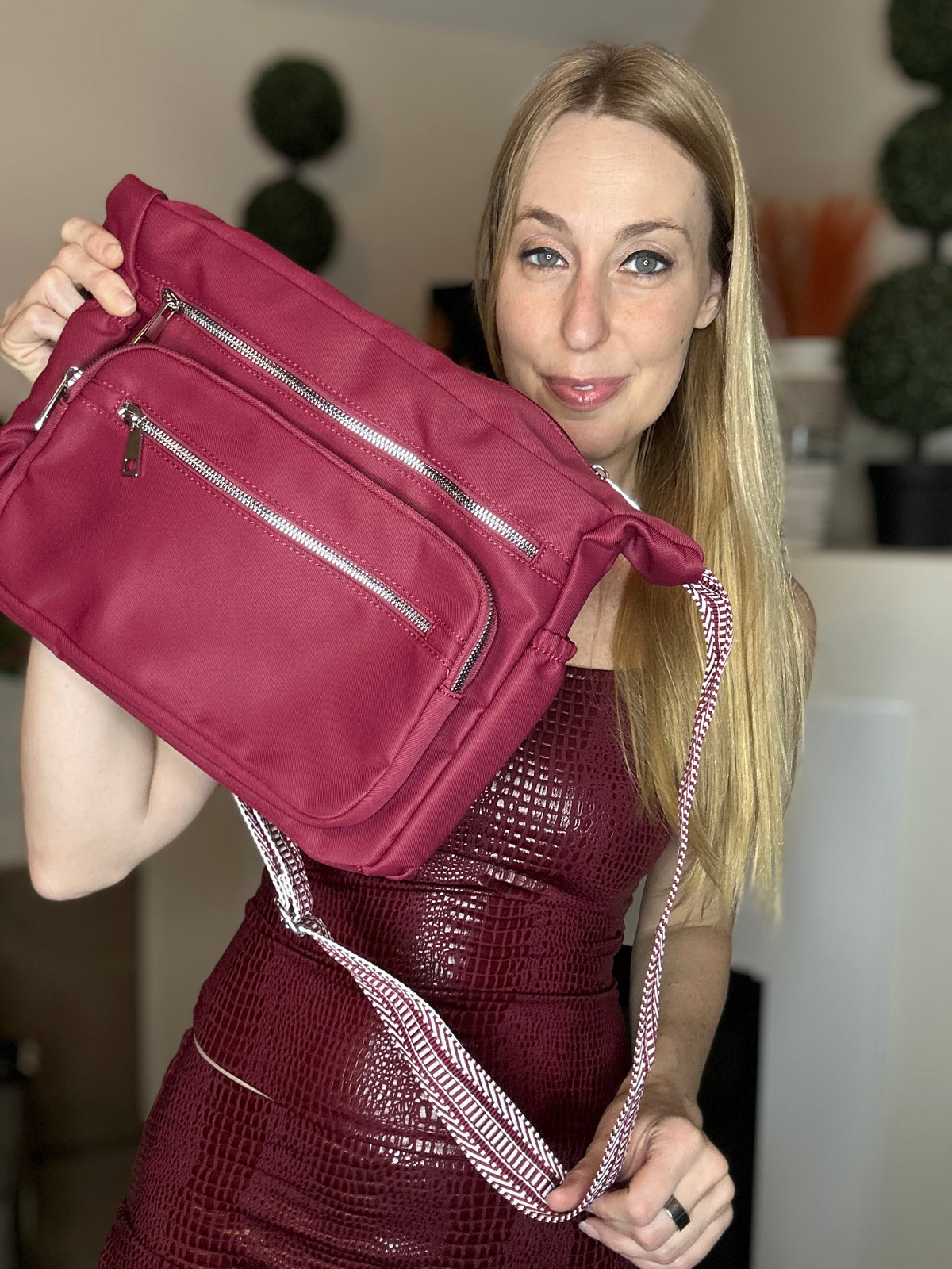 Burgundy large purse with multiple pockets