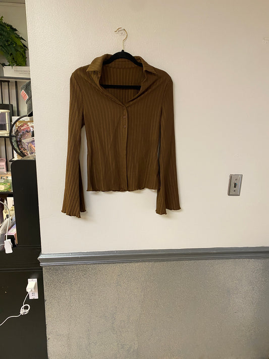 Ribbed brown long sleeve top