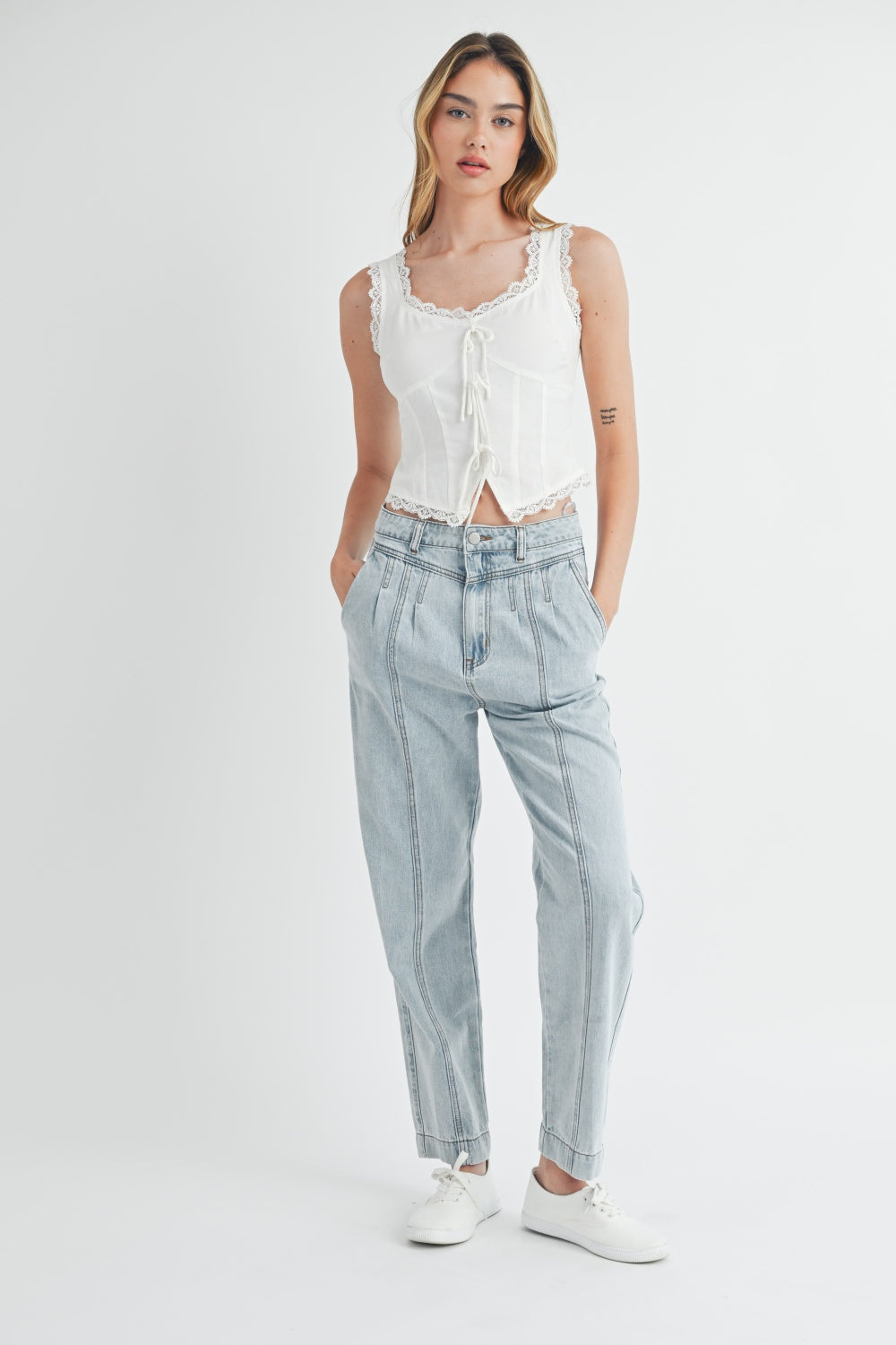 MABLE Pleated Front Detail Straight Jeans