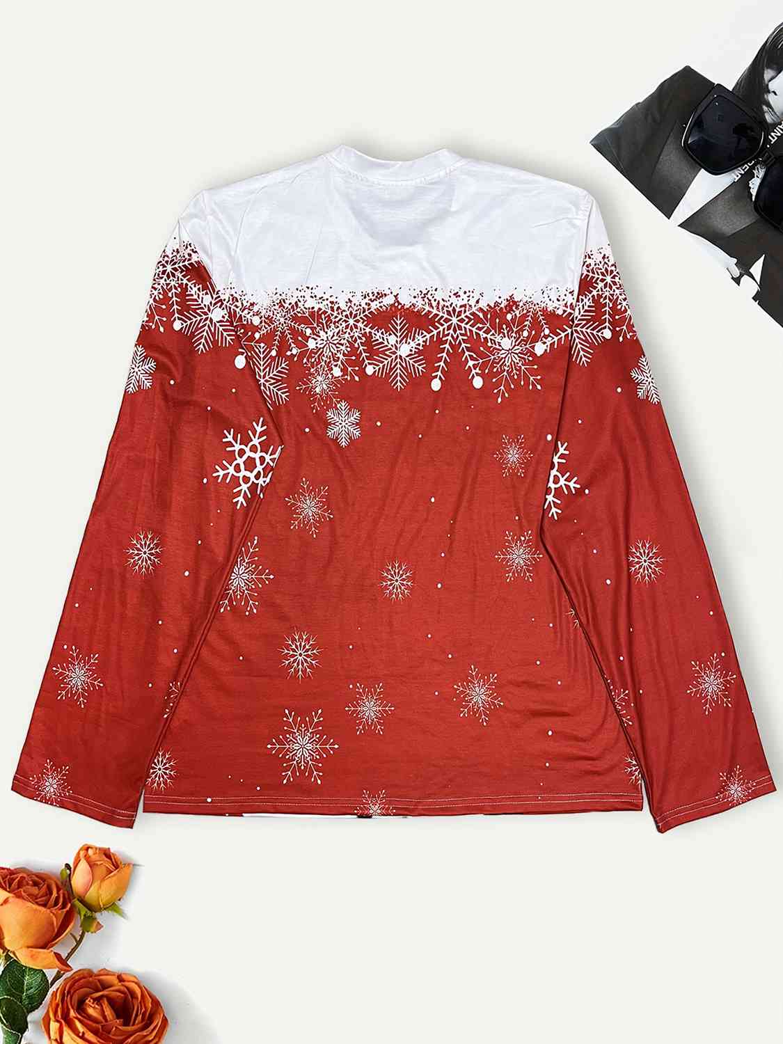 Plus Size Snowflake Print Round Neck T-Shirt